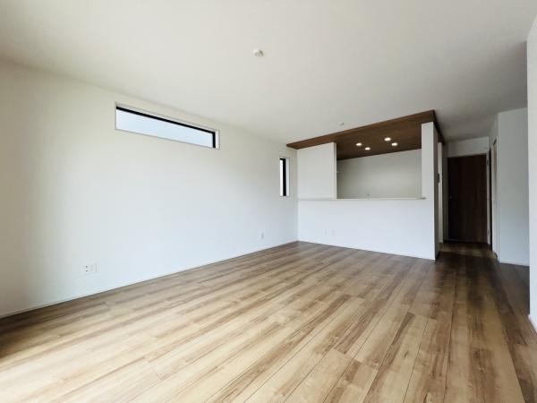 高浜市屋敷町2期　2号棟