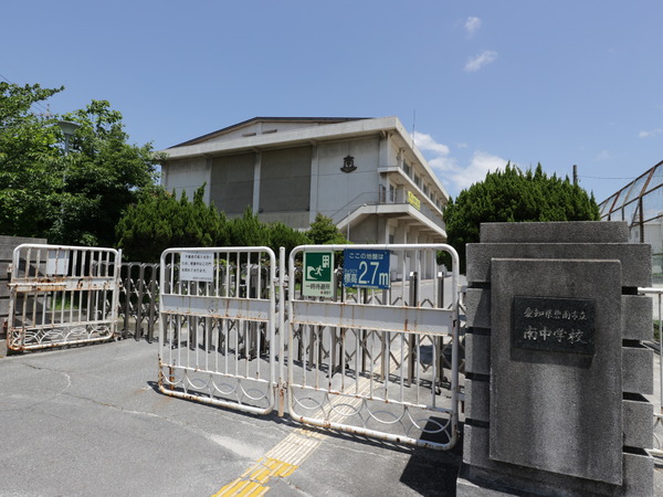 碧南市大浜上町3棟　1号棟(碧南南中学校)