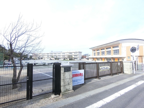 安城市今本町2期 3号棟(安城市立安城北部小学校)