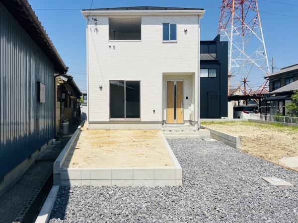 碧南市池下町　第4　2号棟