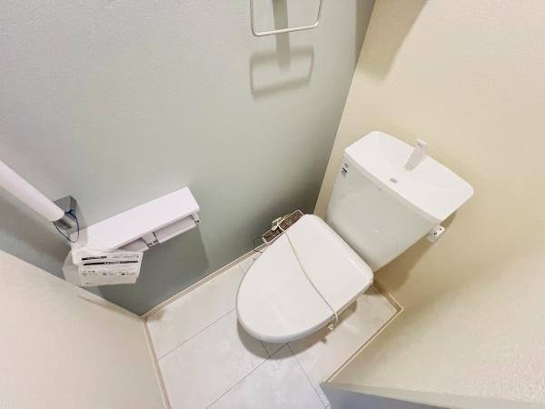 碧南市沢渡町　2号棟