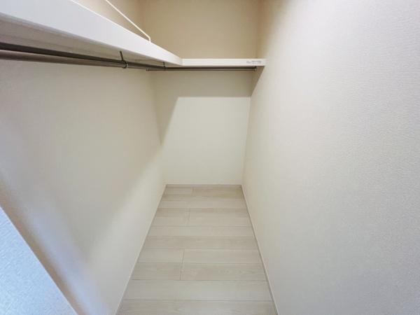 碧南市沢渡町　4号棟