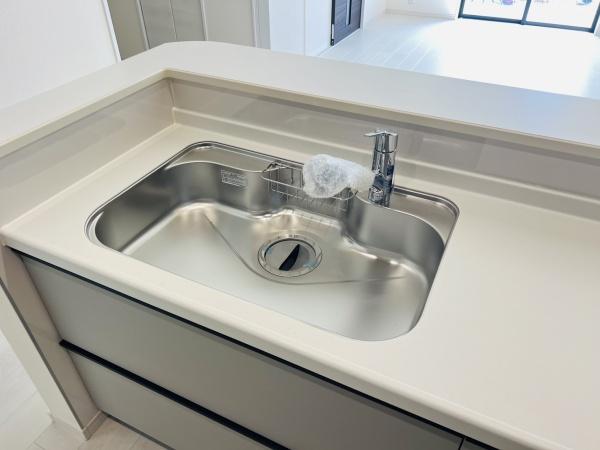 碧南市沢渡町　4号棟