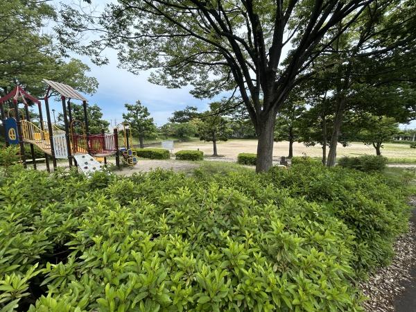 半田市南大矢知町2丁目の土地(横川公園)