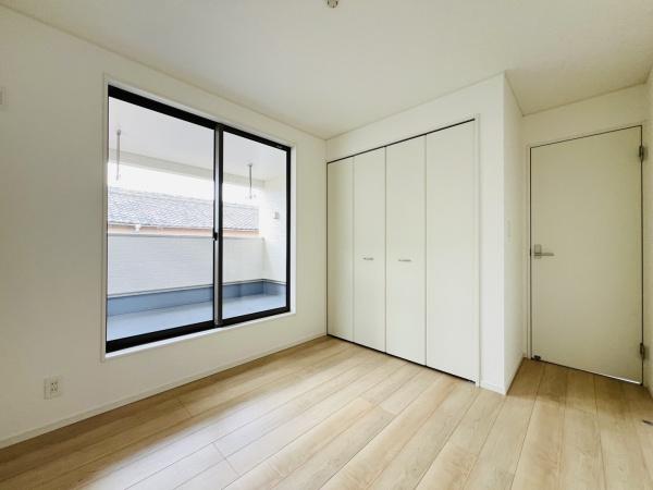碧南市東浦町　第4　1号棟