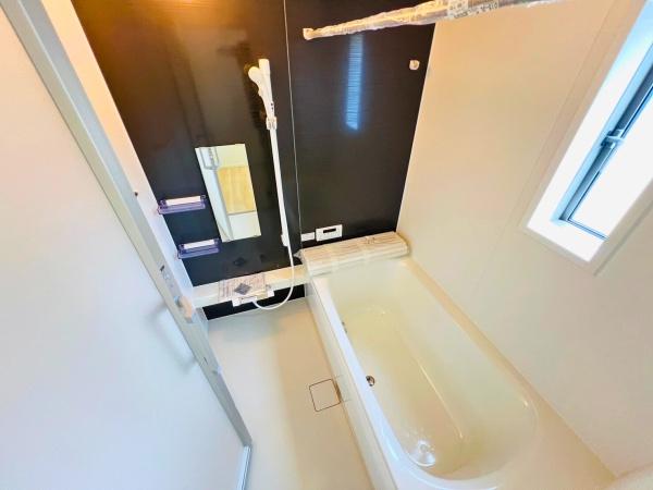 碧南市東浦町　第4　2号棟
