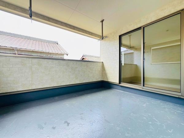 碧南市東浦町　第4　2号棟