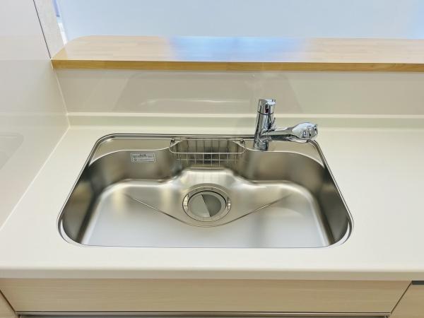 碧南市東浦町　第4　2号棟