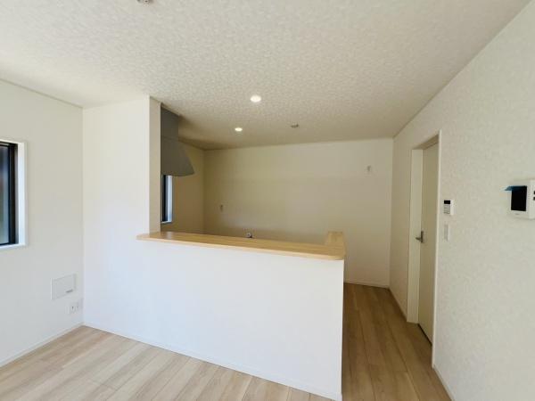 碧南市東浦町　第4　4号棟