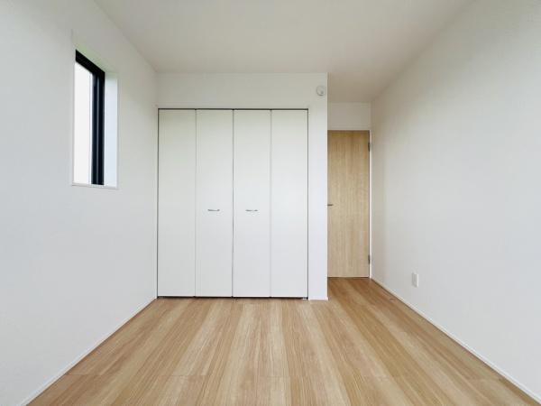 碧南市六軒町2期 1号棟(洋室)