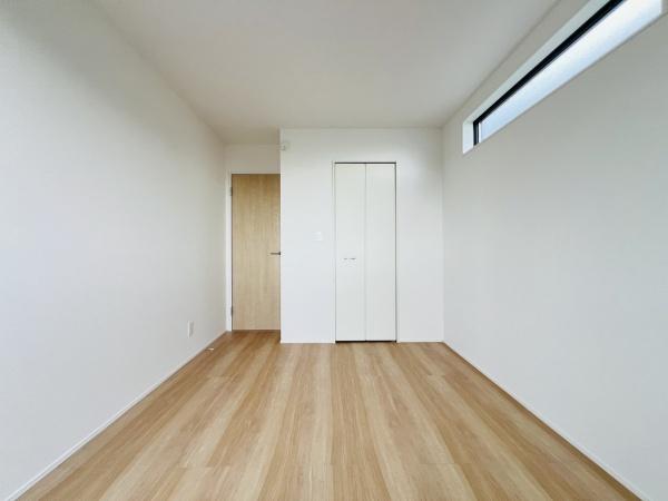 碧南市六軒町2期 1号棟(洋室)