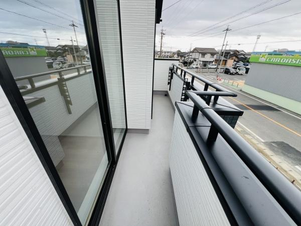 碧南市六軒町2期 1号棟(バルコニー)