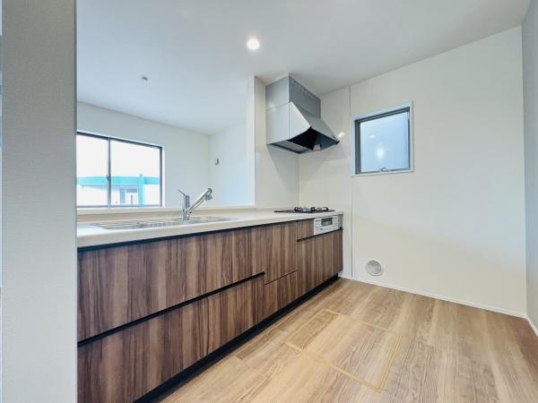 碧南市権現町　第2　1号棟