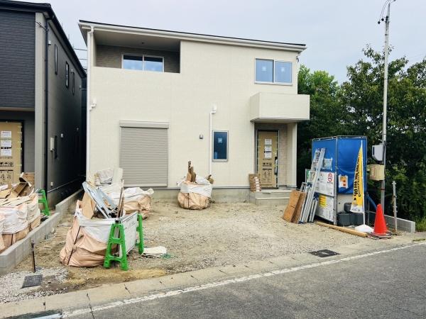 碧南市霞浦町2期　1号棟