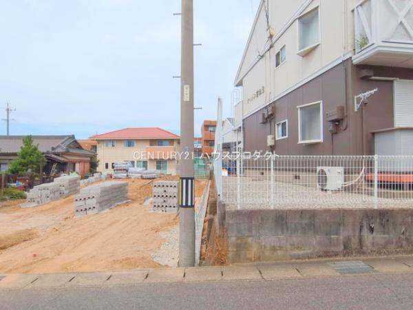 西尾市楠村町　第3　2号棟