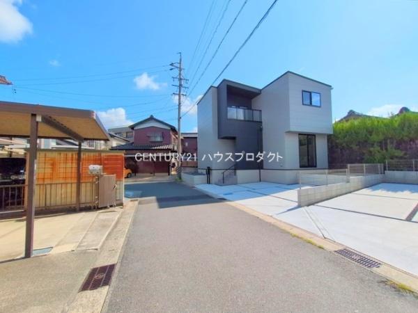 高浜市向山町　第三　2号棟
