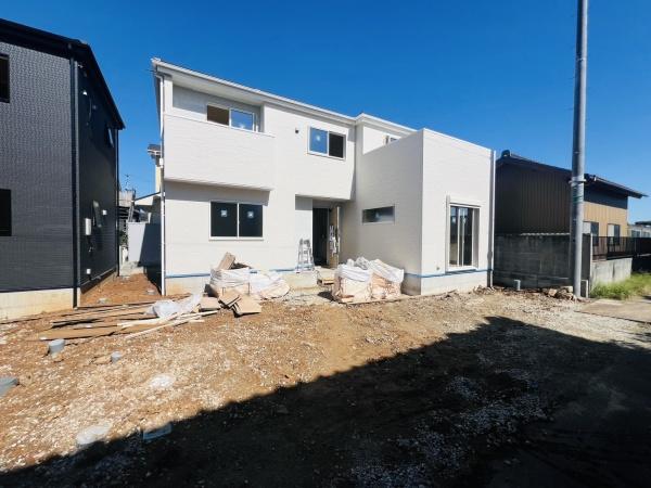 西尾市新渡場町第2　2号棟