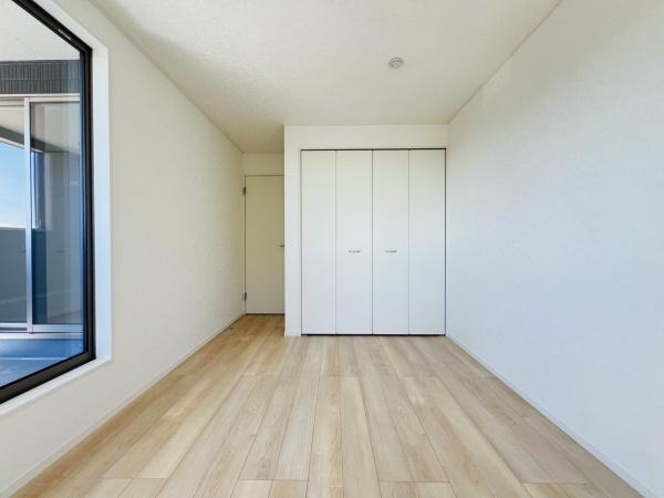 碧南市湖西町　第22号棟