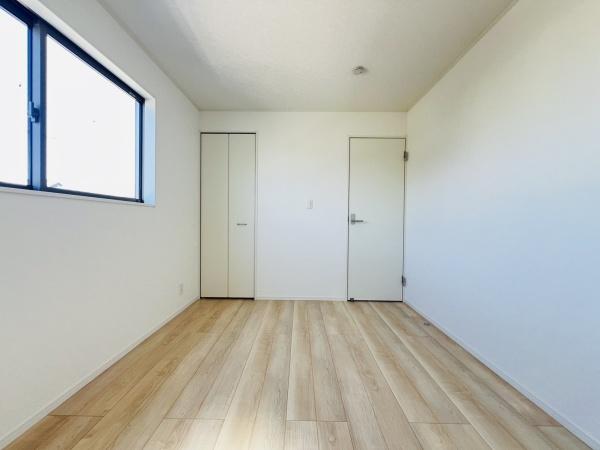 碧南市湖西町　第22号棟