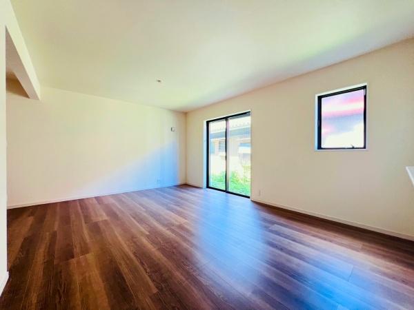 西尾市寺津町　1号棟