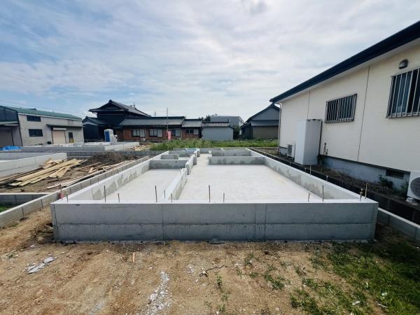 西尾市寺津町　第8　3号棟