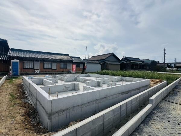 西尾市寺津町　第8　4号棟
