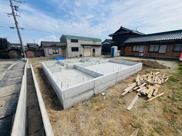 西尾市寺津町　第8　4号棟