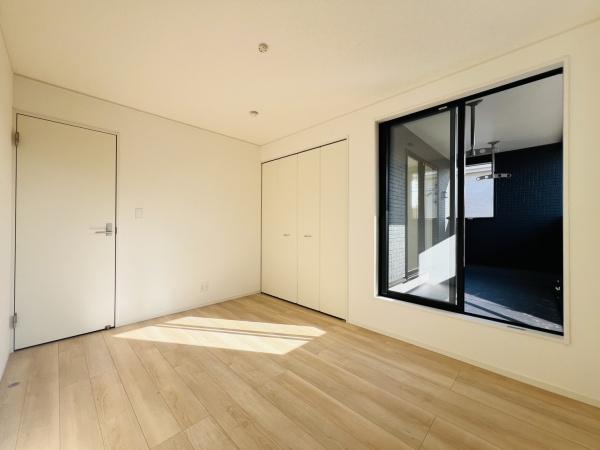 碧南市松江町第2　2号棟