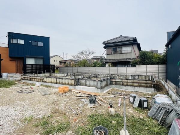 西尾市錦城町　３号棟