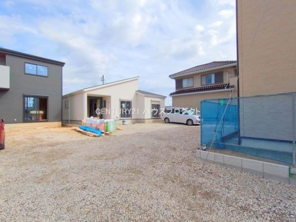 西尾市一色町野田　４号棟