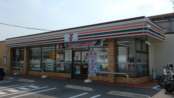 高浜市稗田町第6　１号棟(セブンイレブン高浜稗田町店)