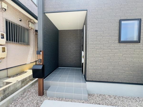 碧南市笹山町　１号棟