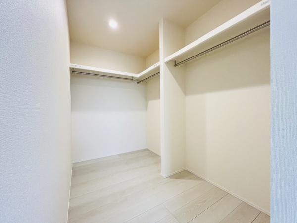 西尾第77巨海町　2号棟