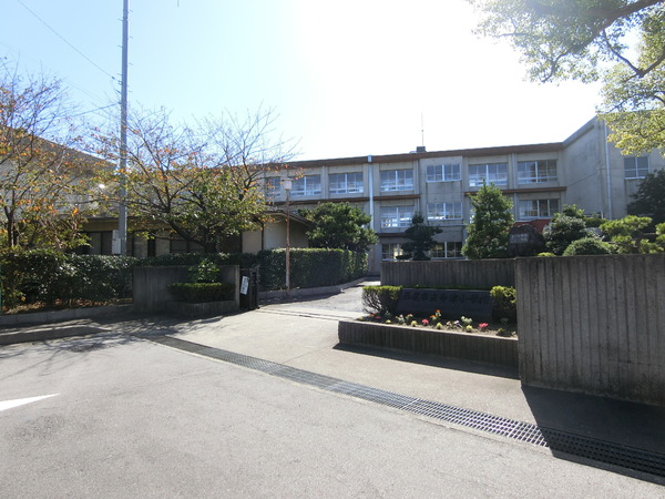 西尾第77巨海町　3号棟(西尾市立寺津小学校)