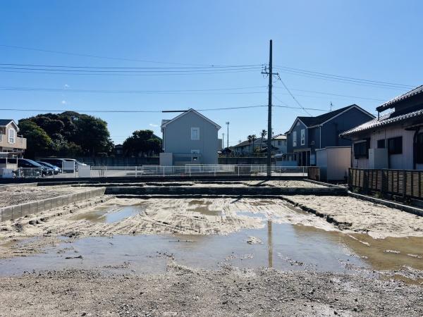 西尾市巨海町北浜田 第2 4号棟