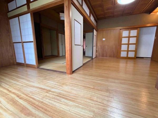 碧南市松本町の中古一戸建て