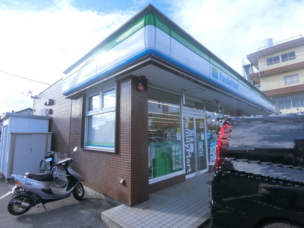 碧南市松本町の中古一戸建て(ファミリーマート碧南野田店)