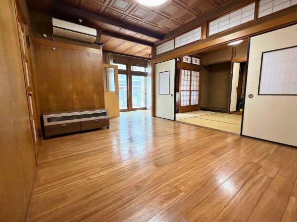 碧南市松本町の中古一戸建て
