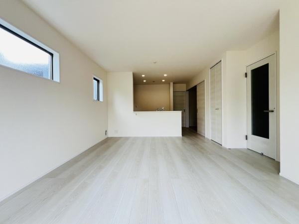 西尾第82米津町　1号棟