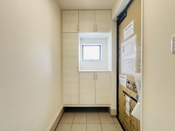 西尾第82米津町　1号棟