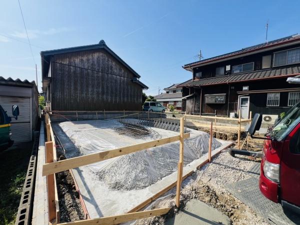碧南市志貴町