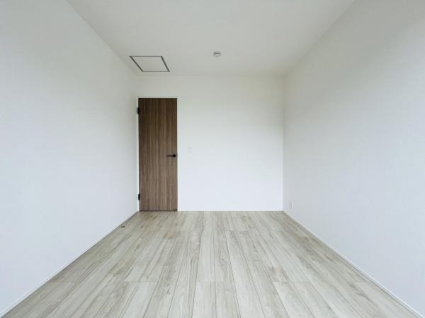 西尾市一色町前野１期２号棟