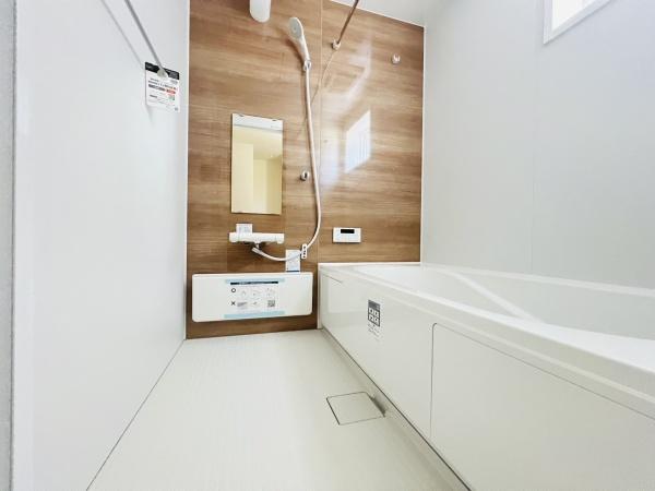 碧南市神有町１丁目　４号棟
