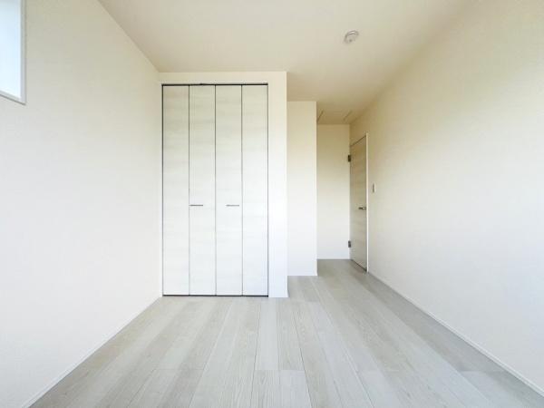 碧南市神有町１丁目　６号棟