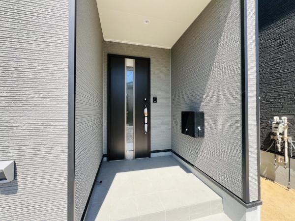 西尾市平口町　第1　2号棟