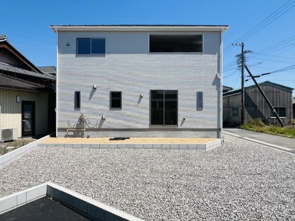 西尾市平口町　第1　5号棟