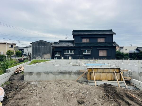 碧南市浜田町　第1　2号棟