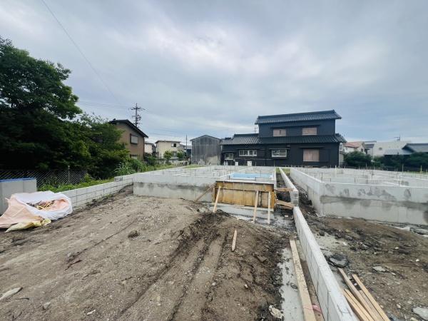 碧南市浜田町　第1　2号棟