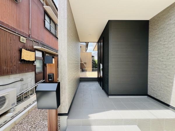 西尾市亀沢町　第2　2号棟