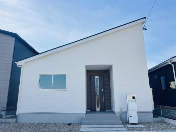 西尾一色町千間 第1期 2号棟